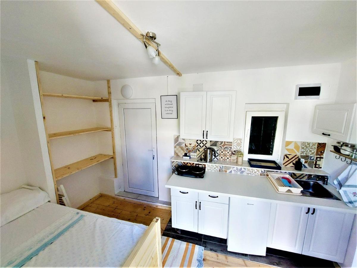 Studio Apartment Murter Center ภายนอก รูปภาพ