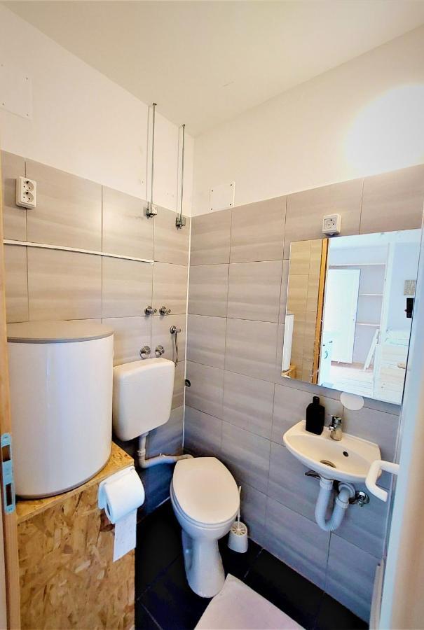 Studio Apartment Murter Center ภายนอก รูปภาพ
